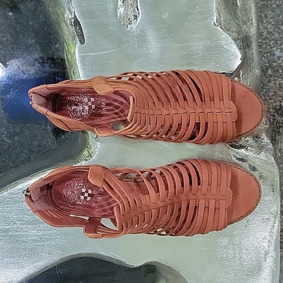 Vince Camuto Gladiator sandals sz 8.5 goddess wedges - Picture 2 of 7